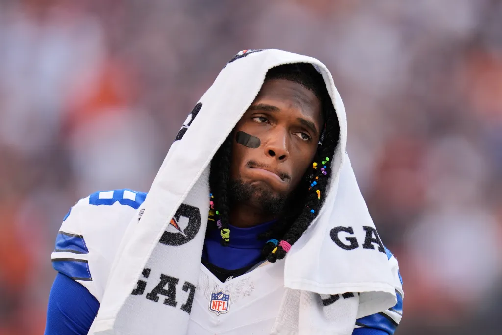 dallas-cowboys-wide-receiver-ceedee-111904522 Ceedee Lamb, Dallas Cowboys wide receiver, on the sidelines